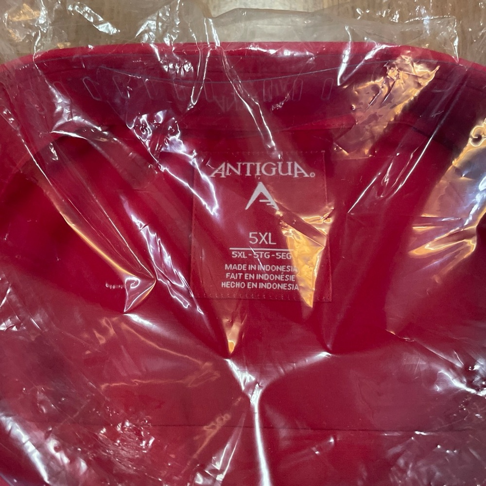 Antigua Men's Casual Button Down Shirt Red